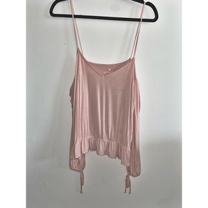 American Eagle. Size medium. Soft, light weight top